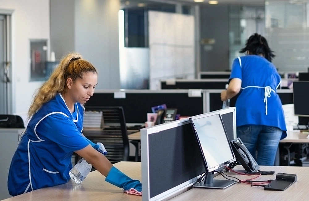 Checklist for Evaluating Office Cleaning Services Dubai Providers